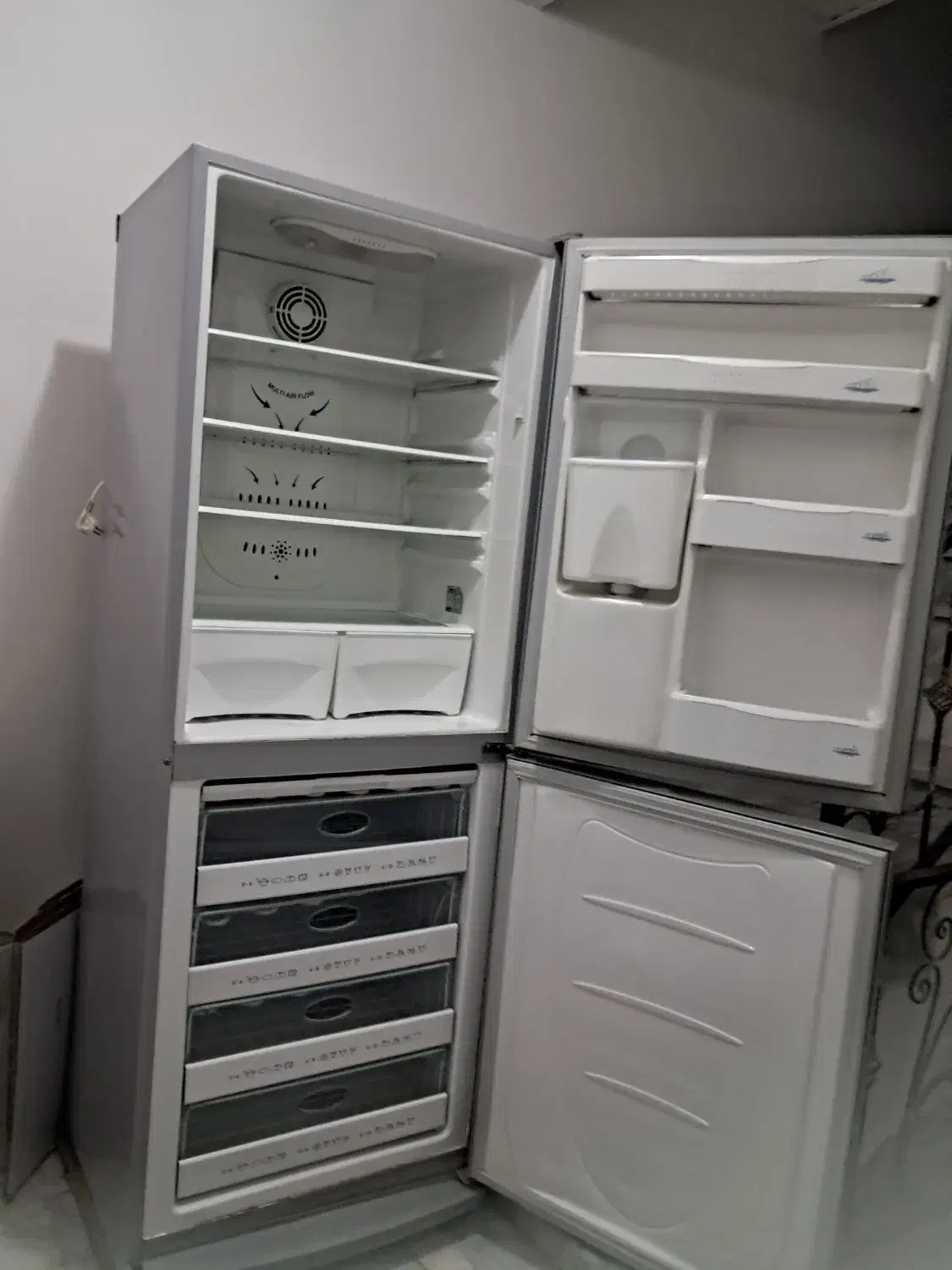 یخچال|یخچال و فریزر|شاندیز, |دیوار