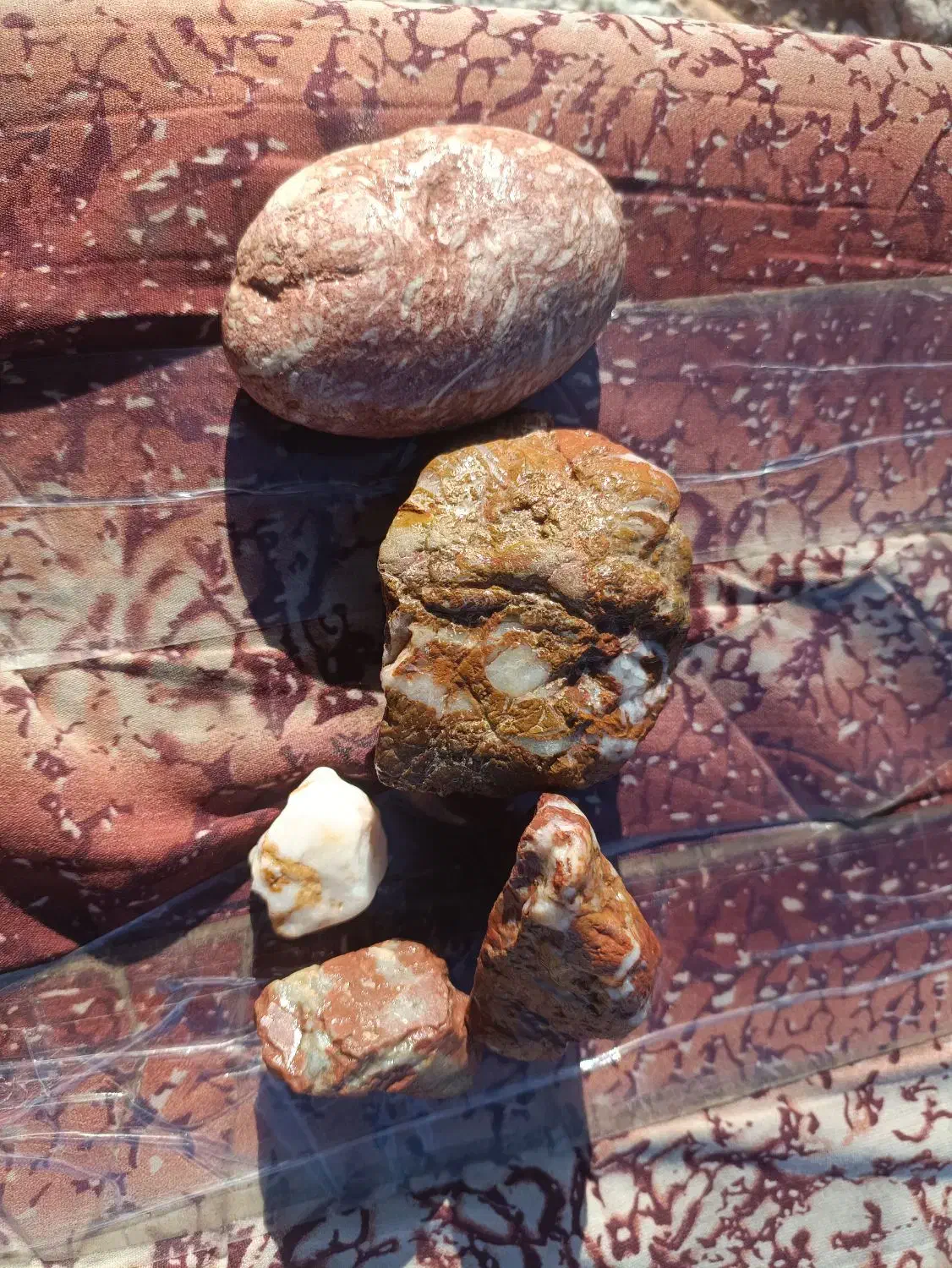 سنگ انگشتر|کلکسیون اشیاء عتیقه|شیراز, کوشک میدان|دیوار