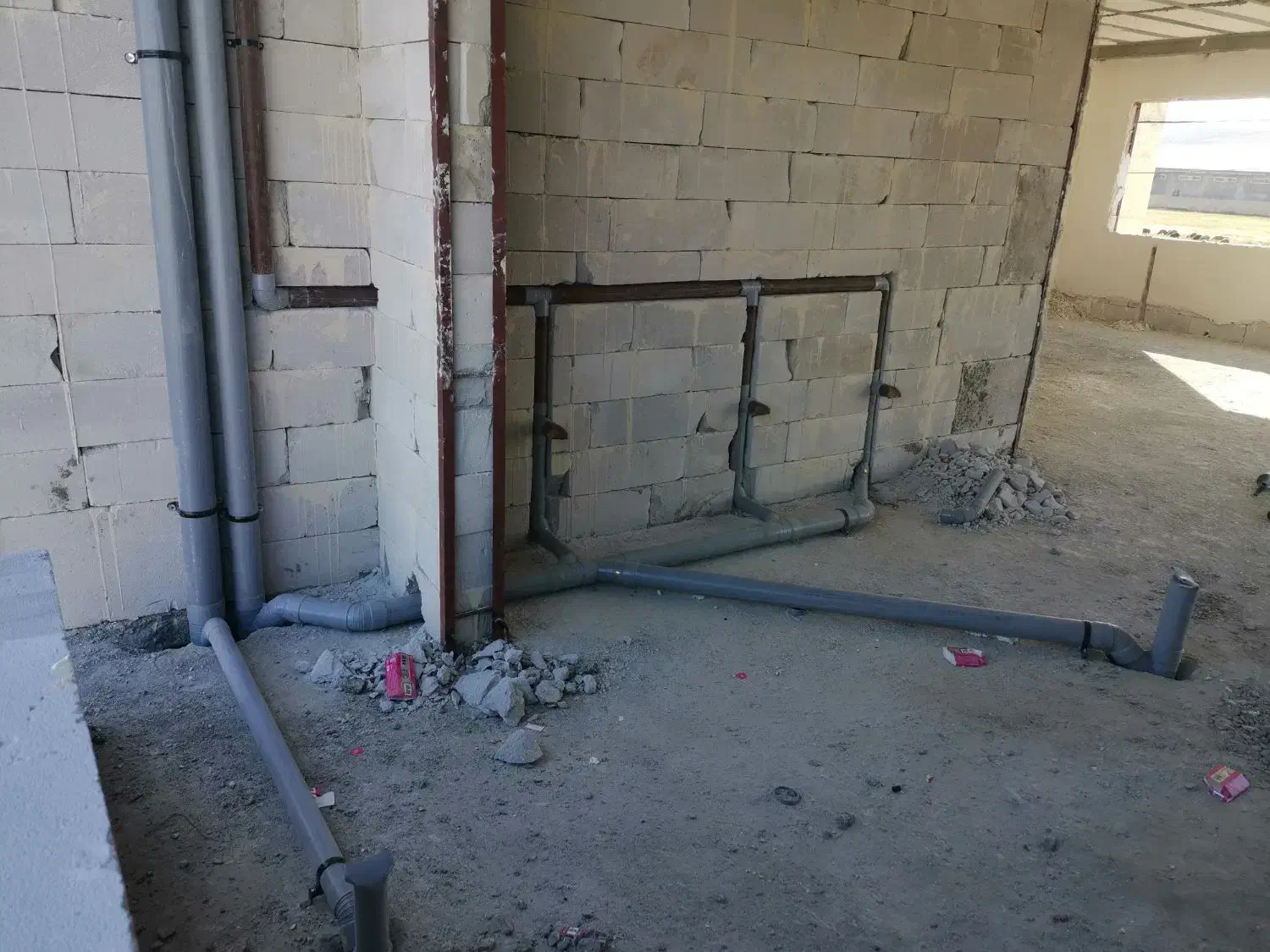 مجری تاسیسات ساختمانی آب و فاضلاب|خدمات پیشه و مهارت|قروه, |دیوار