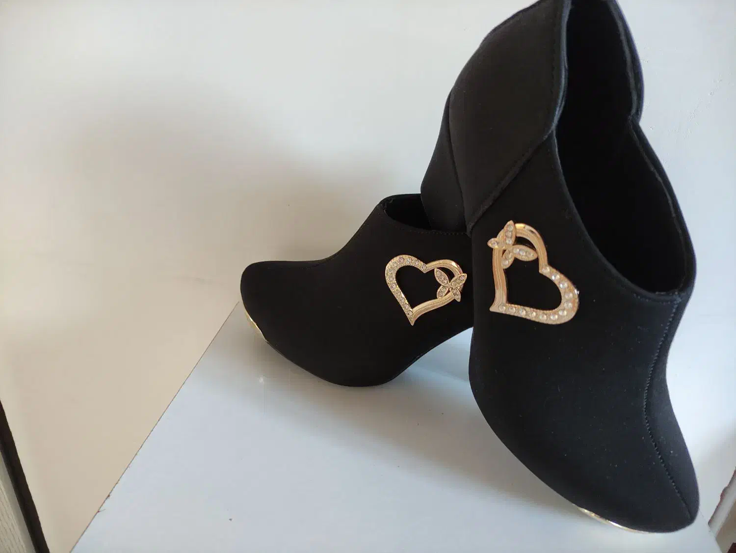 کفش پاشنه بلند|کیف، کفش، کمربند|مرند, |دیوار