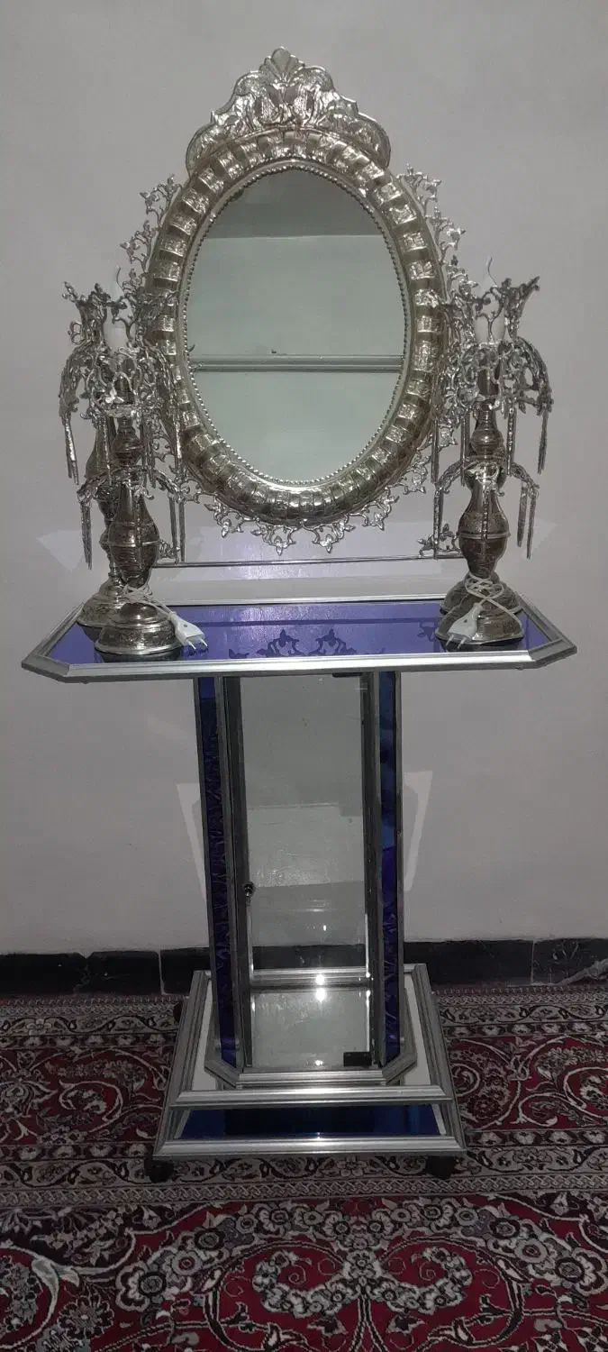 اینه شمدون|آینه|نجفآباد, منتظری جنوبی|دیوار