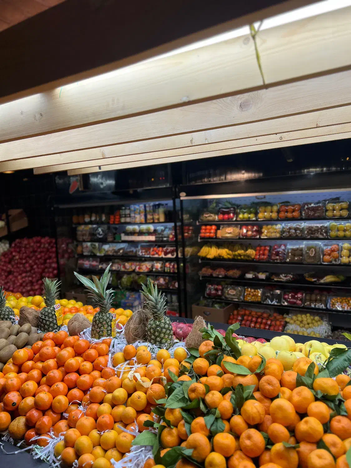 استخدام نیروی با تجربه  هایپر میوه|استخدام خدمات فروشگاه و رستوران|اهواز, کیانپارس |دیوار