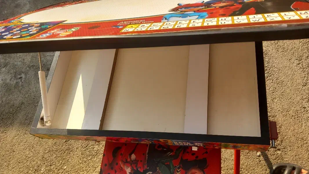 میز و صندلی تحریر|میز تحریر و کامپیوتر|ارومیه, |دیوار