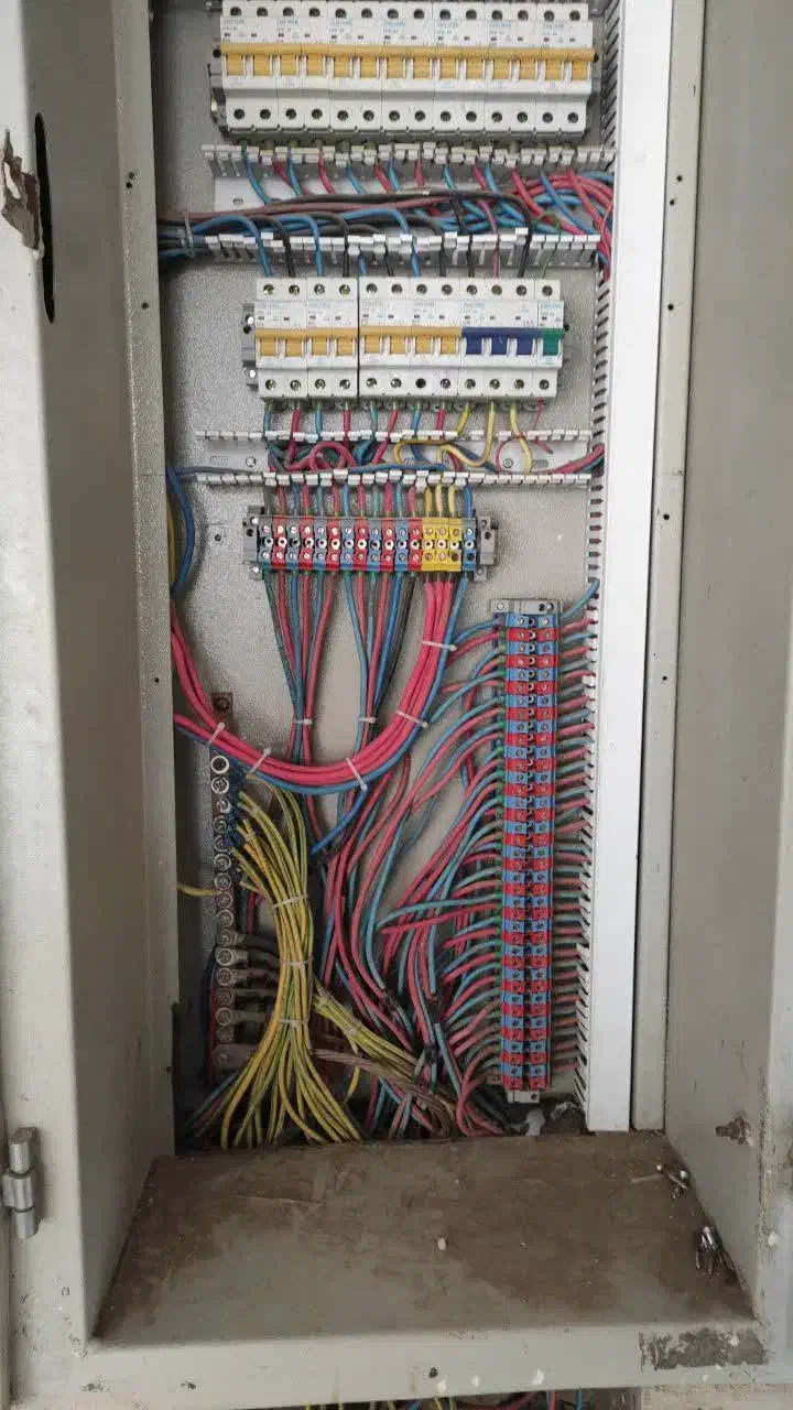 سیم پیچی و برقکاری|خدمات پیشه و مهارت|قم, علی آباد|دیوار