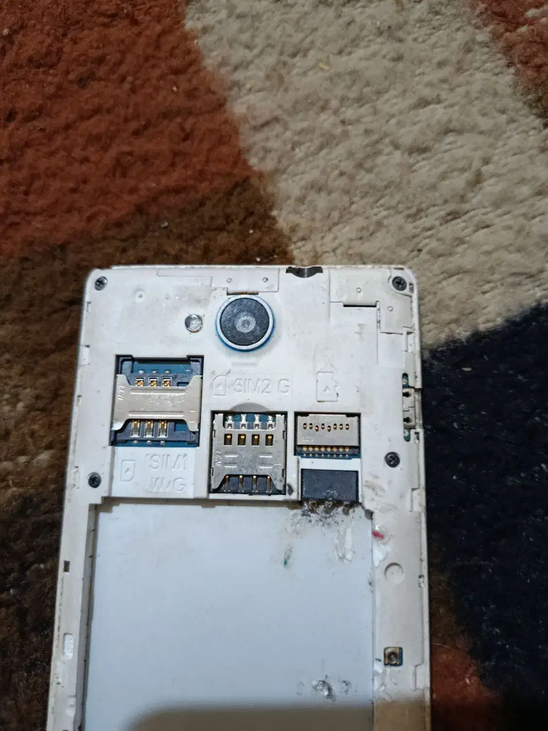 گوشیoLX|موبایل|خمینیشهر, |دیوار