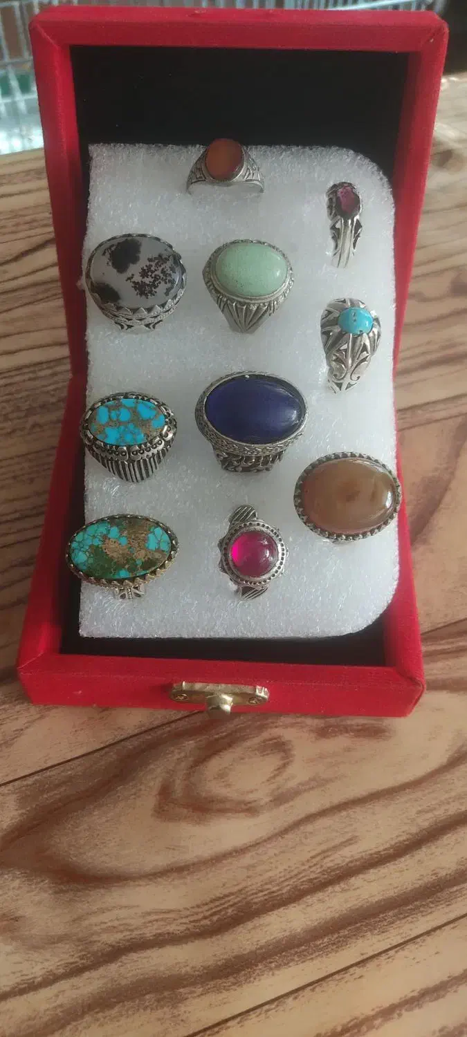 فروش انگشتر کلکسیونی|جواهرات|برخوار, |دیوار