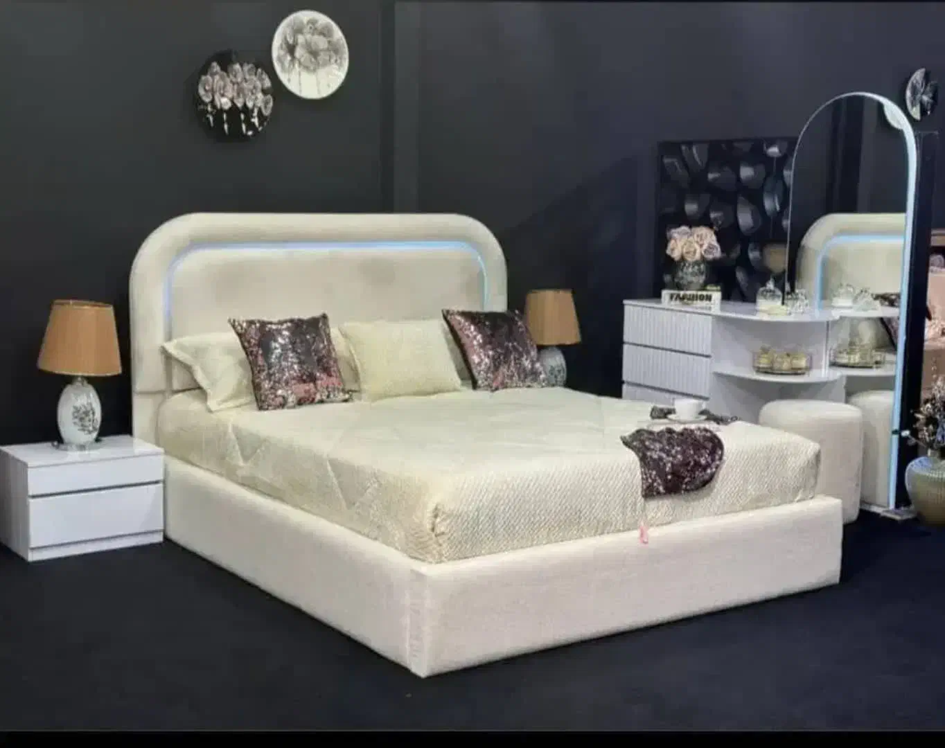 سرویس خواب جهیزیه|تخت و سرویس خواب|بروجن, |دیوار