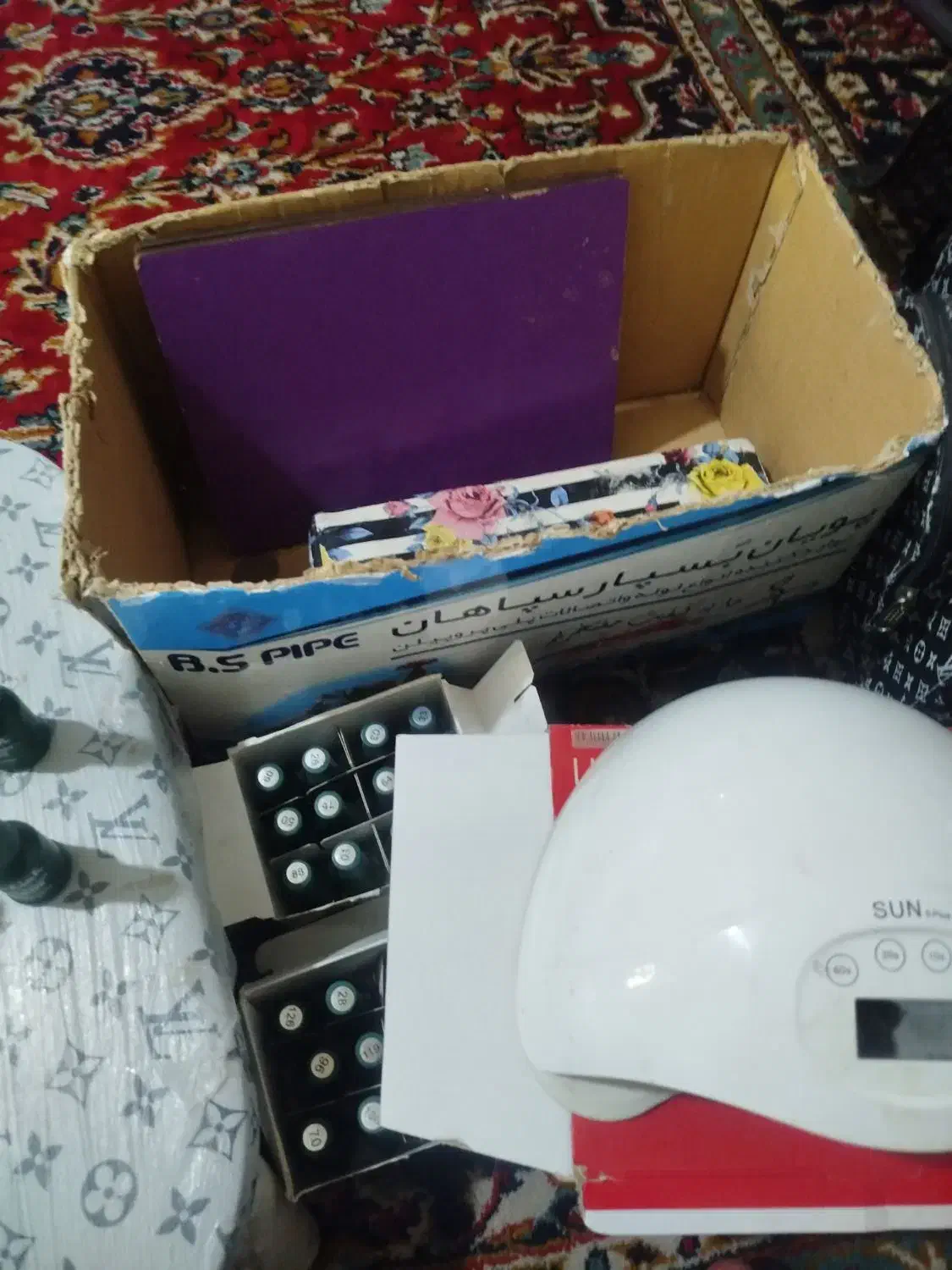 وسایل کاشت ناخن|آرایشی، بهداشتی، درمانی|کرمان, |دیوار