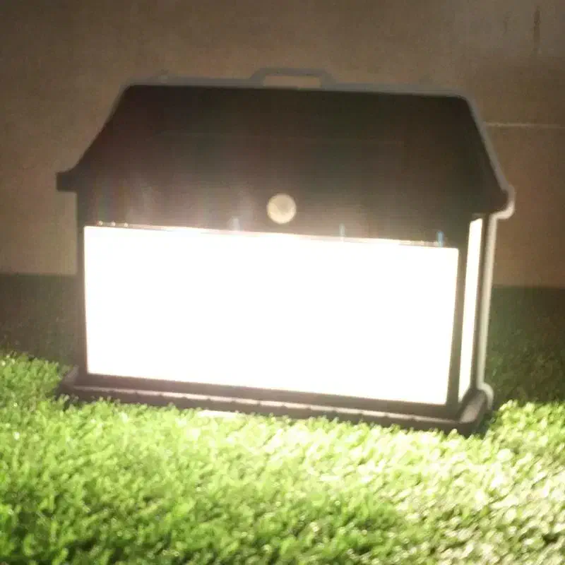 چراغ قوه اضطراری خورشیدی سنسور دار XF-8838 (شارژی)|لامپ و چراغ|گرگان, |دیوار