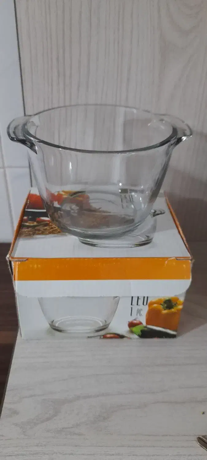 ژله خوری کاسه دیس اسطیل مرغ خوری تقسیم پارچ|ظروف سرو و پذیرایی|همدان, |دیوار