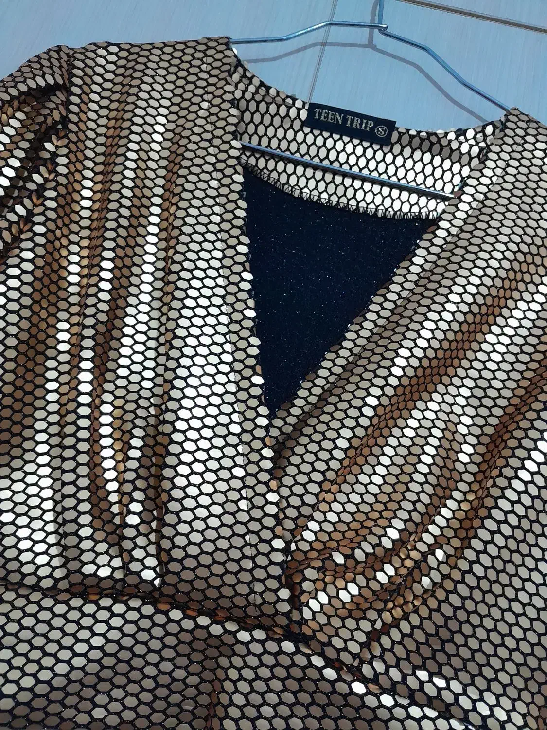 کراپ مجلسی|لباس|مراغه, |دیوار