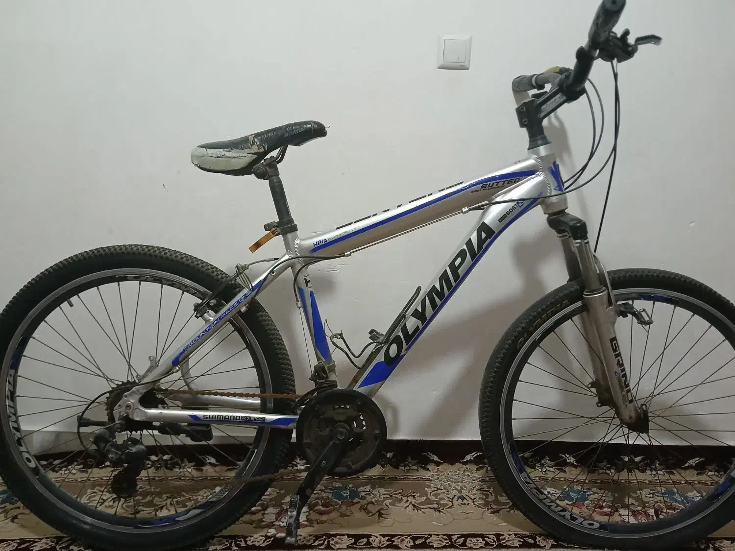 دوچرخه ۲۶ آلومینیومی و ۲۰ آهنی دخترانه|دوچرخه، اسکیت، اسکوتر|بندرعباس, |دیوار