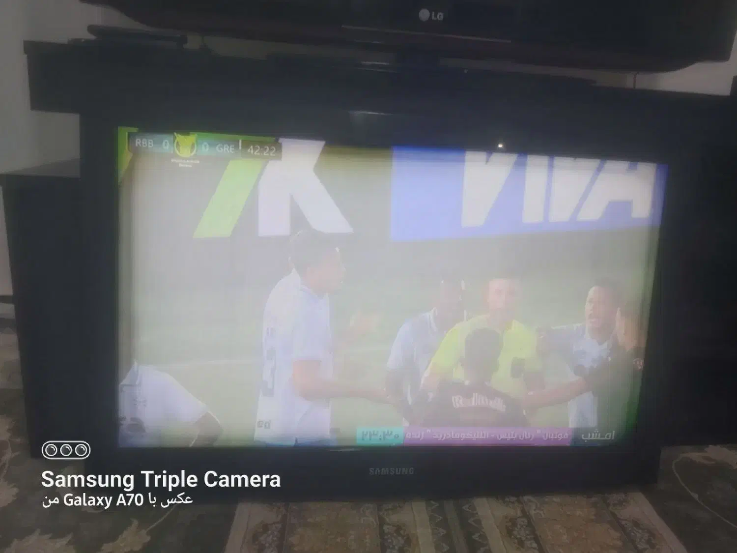 تلویزیون سامسونگ ۳۲اینچ|تلویزیون و پروژکتور|سنندج, |دیوار