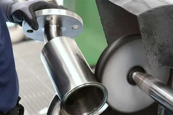 پرداختکاری انواع فلزات با کیفیت عالی|خدمات پیشه و مهارت|قیامدشت - خاورشهر, |دیوار