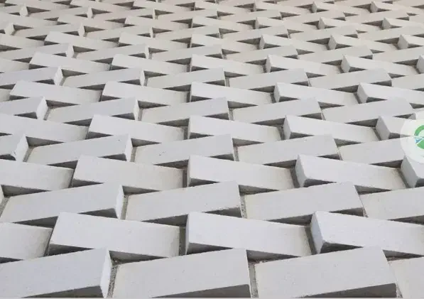 فروش عمده آجر نما سفید و طوسی|مصالح و تجهیزات ساختمان|برخوار, |دیوار