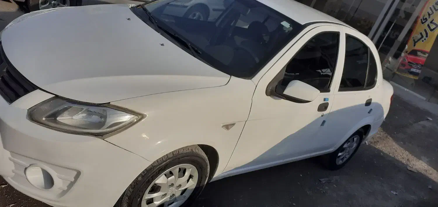 ساینا مدل۹۸|خودرو سواری و وانت|خسروشاه, |دیوار