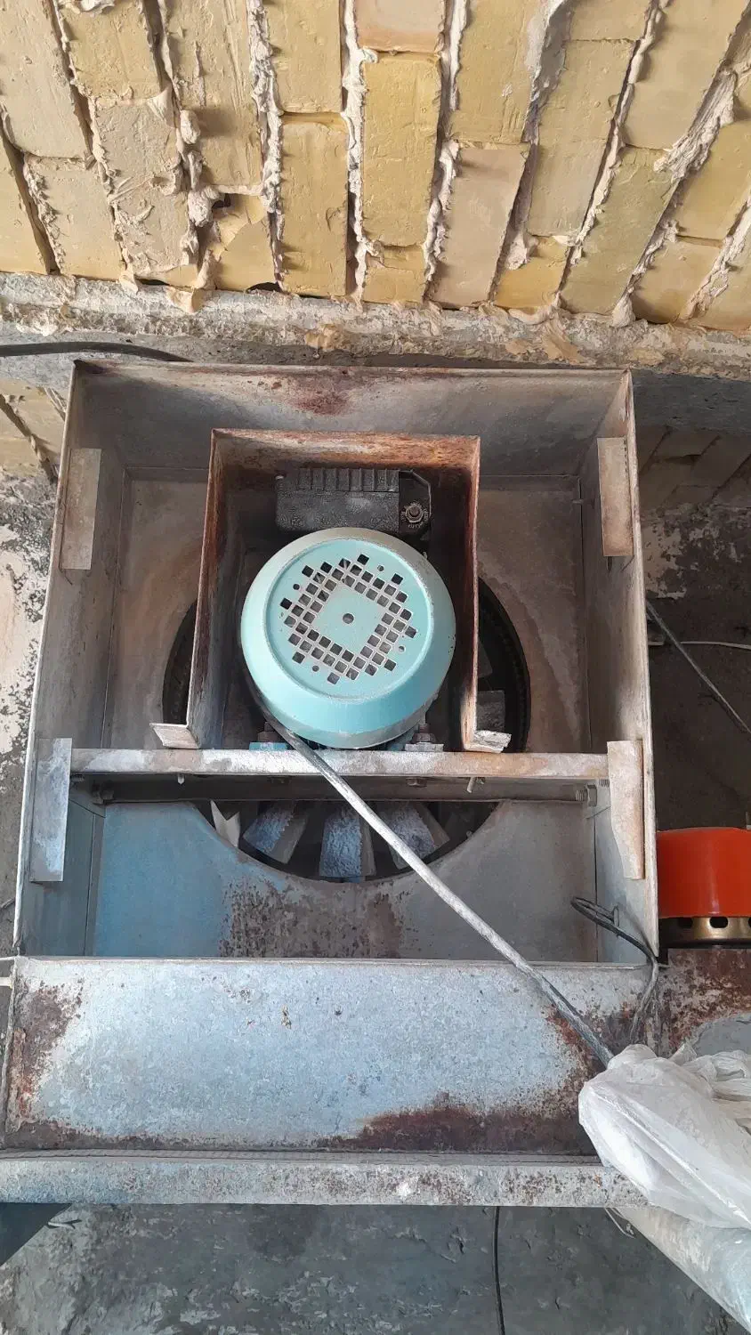 دستگاه هواساز|ماشین‌آلات صنعتی|فریمان, |دیوار