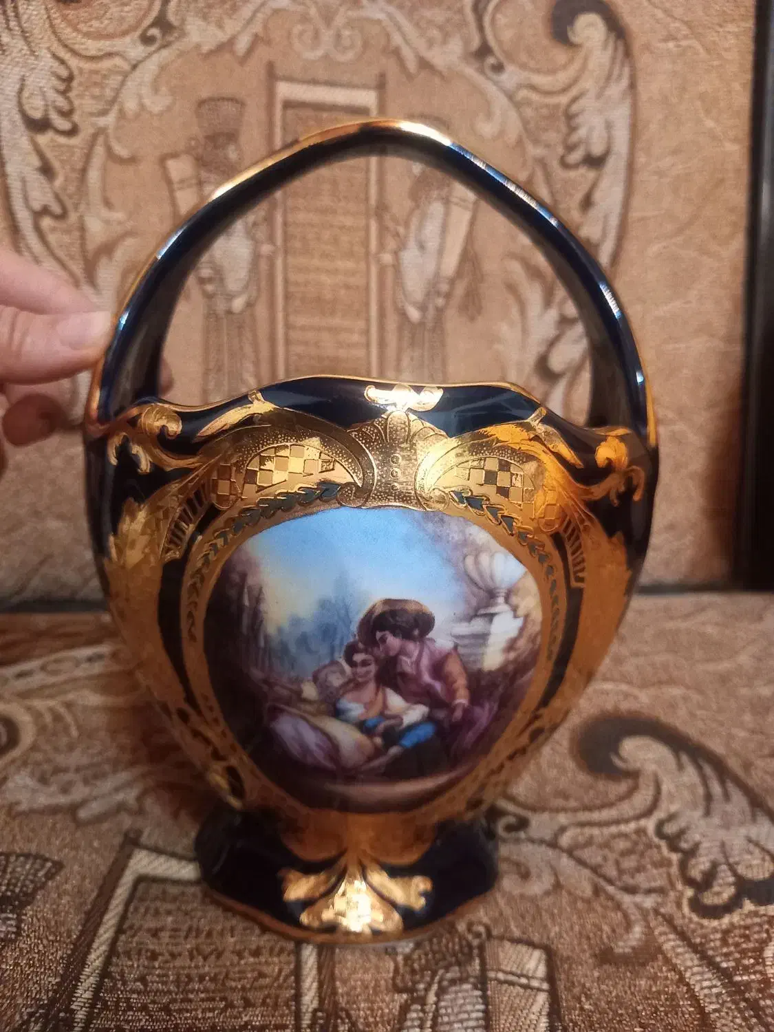 سبد سرمه ای|ظروف سرو و پذیرایی|تالش, هشتپر|دیوار