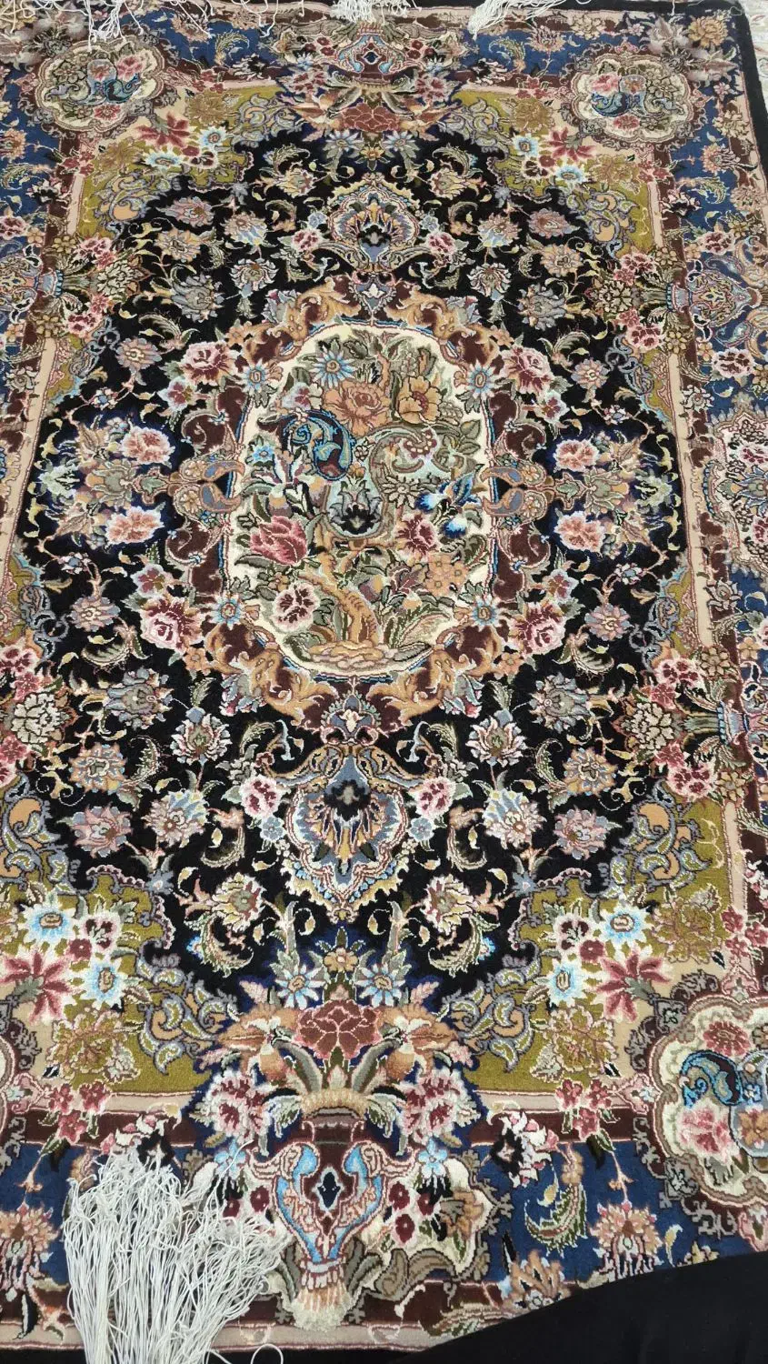 فرش دستباف ابریشم|فرش|کرمانشاه, |دیوار