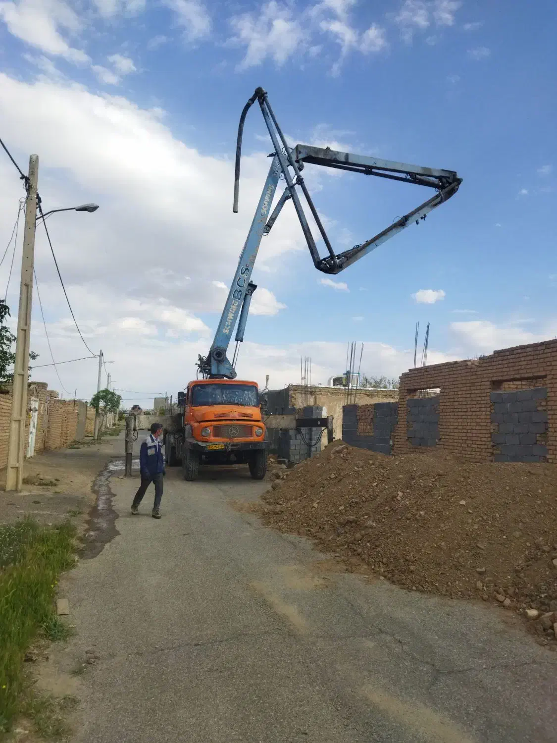 پیمانکاری ساختمان کولاک بتن|خدمات پیشه و مهارت|گلپایگان, |دیوار