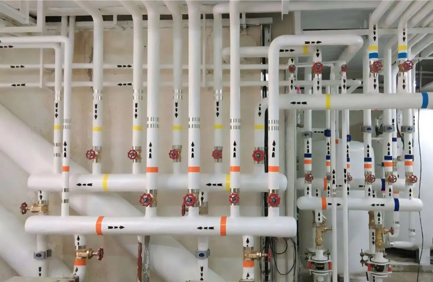 لوله کشی و تاسیسات پایپینگ|خدمات پیشه و مهارت|مریوان, |دیوار