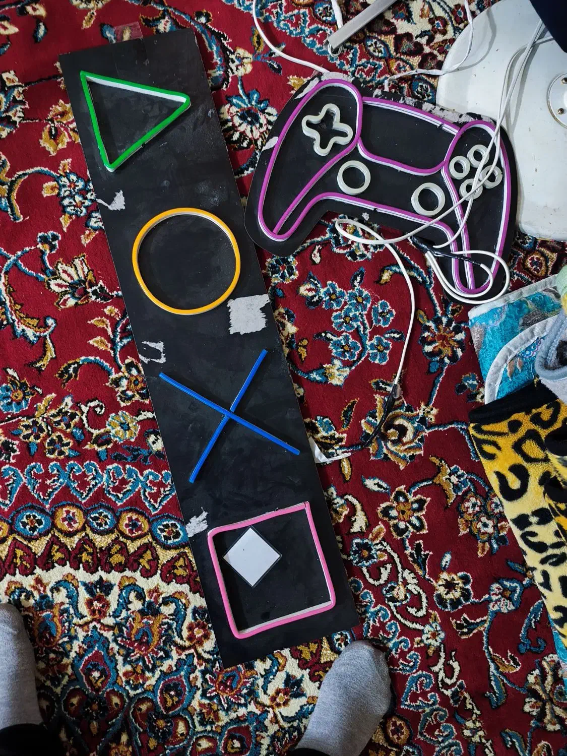 نئون|ریسه و چراغ تزئینی|بهبهان, |دیوار