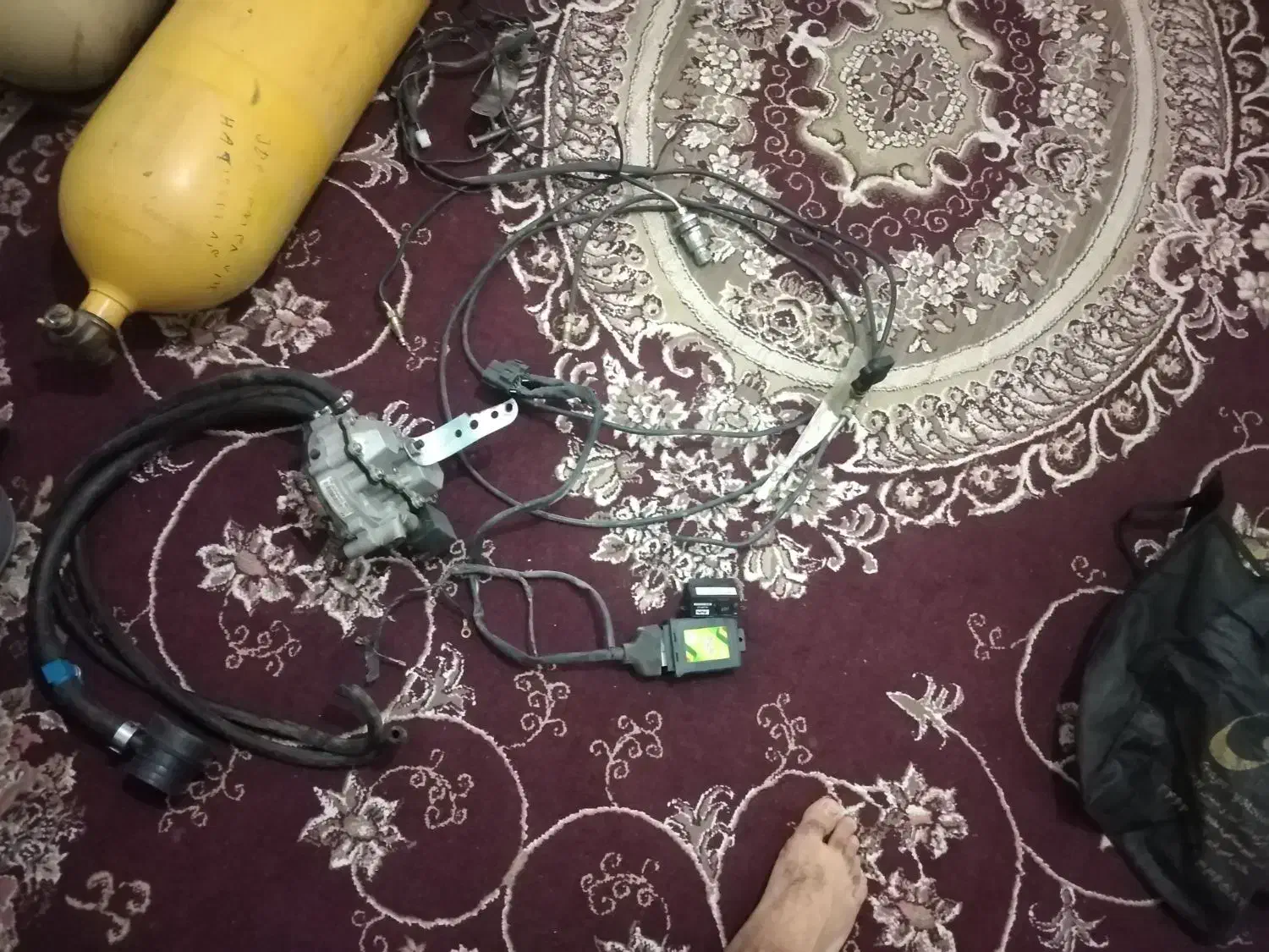 کپسول سی ان جی دوقلو با کلیه لوازم شهاب|قطعات یدکی و لوازم جانبی|سبزوار, همت|دیوار