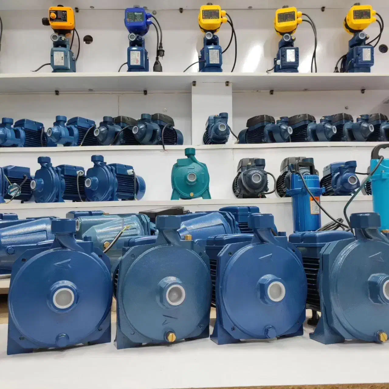 پمپ آب پنتاکس ایتالیا|مصالح و تجهیزات ساختمان|زاهدان, |دیوار