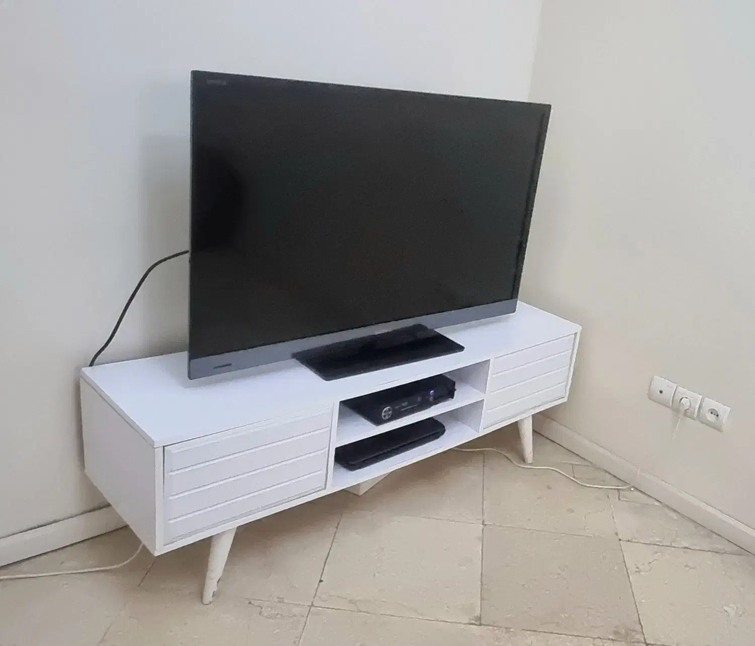 میز تلوزیون|میز تلویزیون|تهران, درب دوم|دیوار