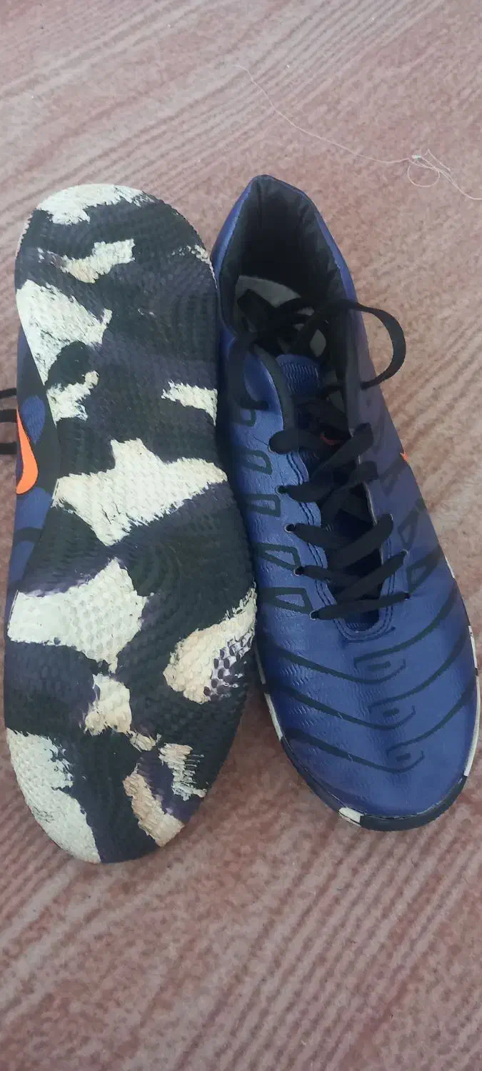 کفش فوتسال|کیف، کفش، کمربند|ملایر, |دیوار