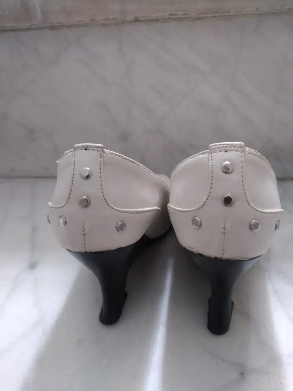 کفش|کیف، کفش، کمربند|قزوین, |دیوار