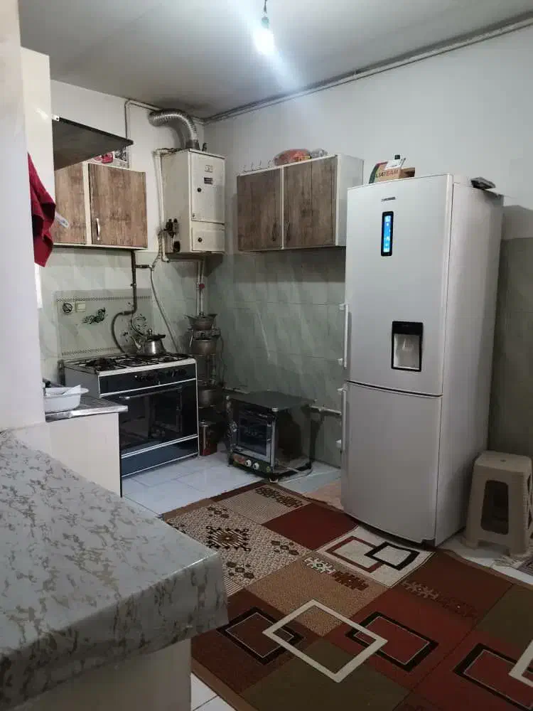 یک واحد آپارتمان طبقه اول طبرسی شمالی ۱۳|فروش آپارتمان|مشهد, رده|دیوار