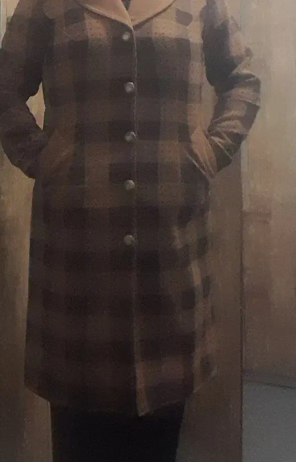 پالتو زنونه|لباس|شیروان (خراسان), |دیوار