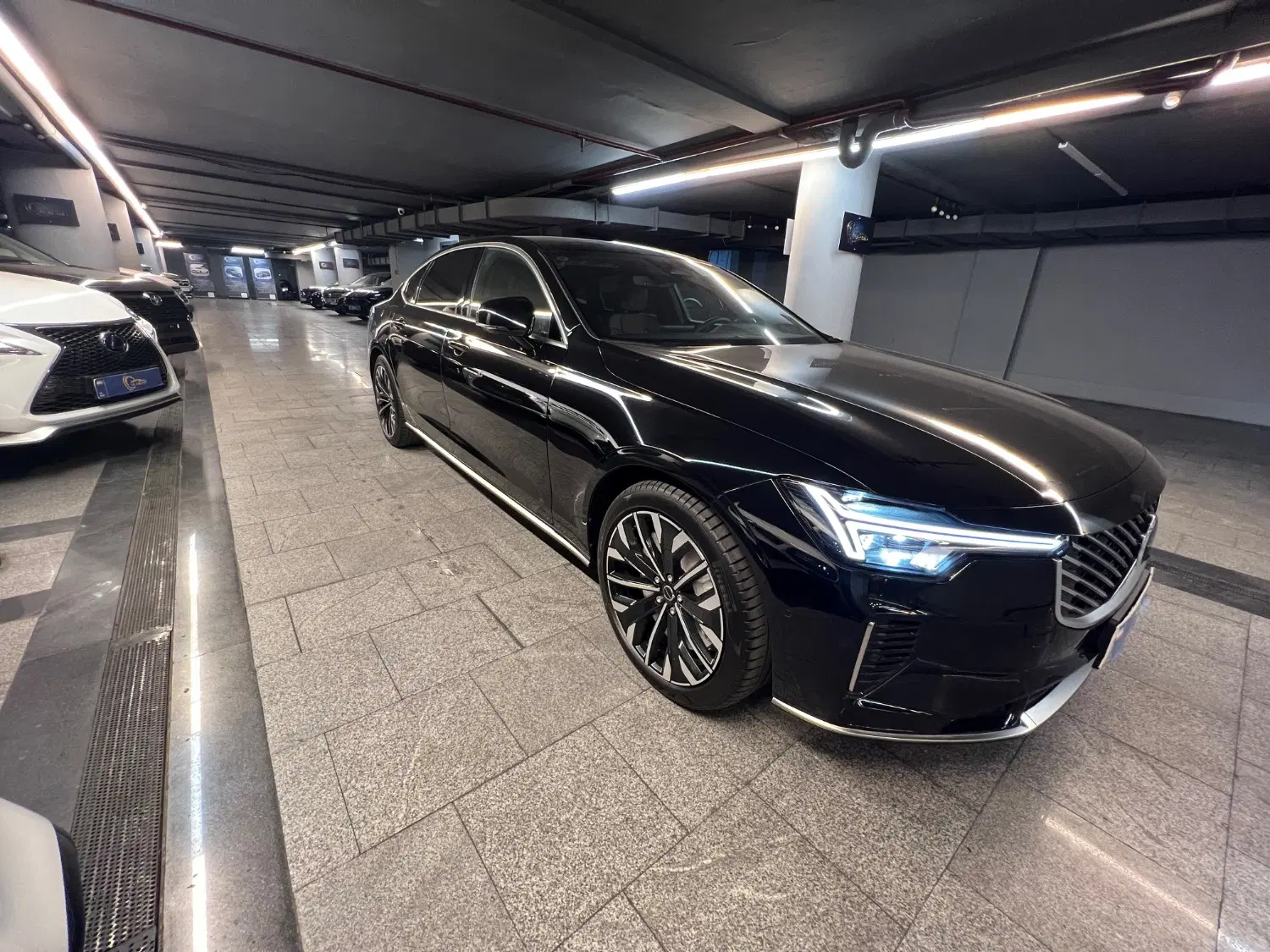 ولوو S90 T8 AWD|خودرو سواری و وانت|تهران, جماران (نیاوران)|دیوار