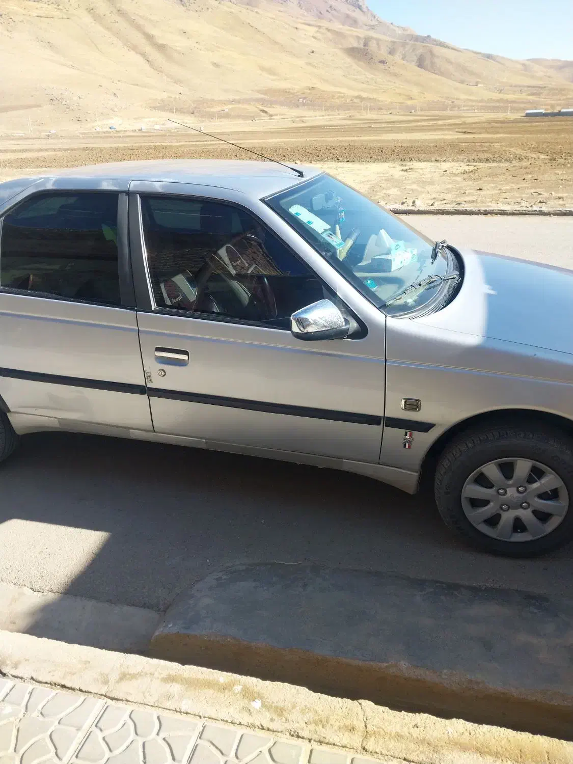 سواری پژو۴۰۵دوگانه فابریک|خودرو سواری و وانت|فارسان, |دیوار