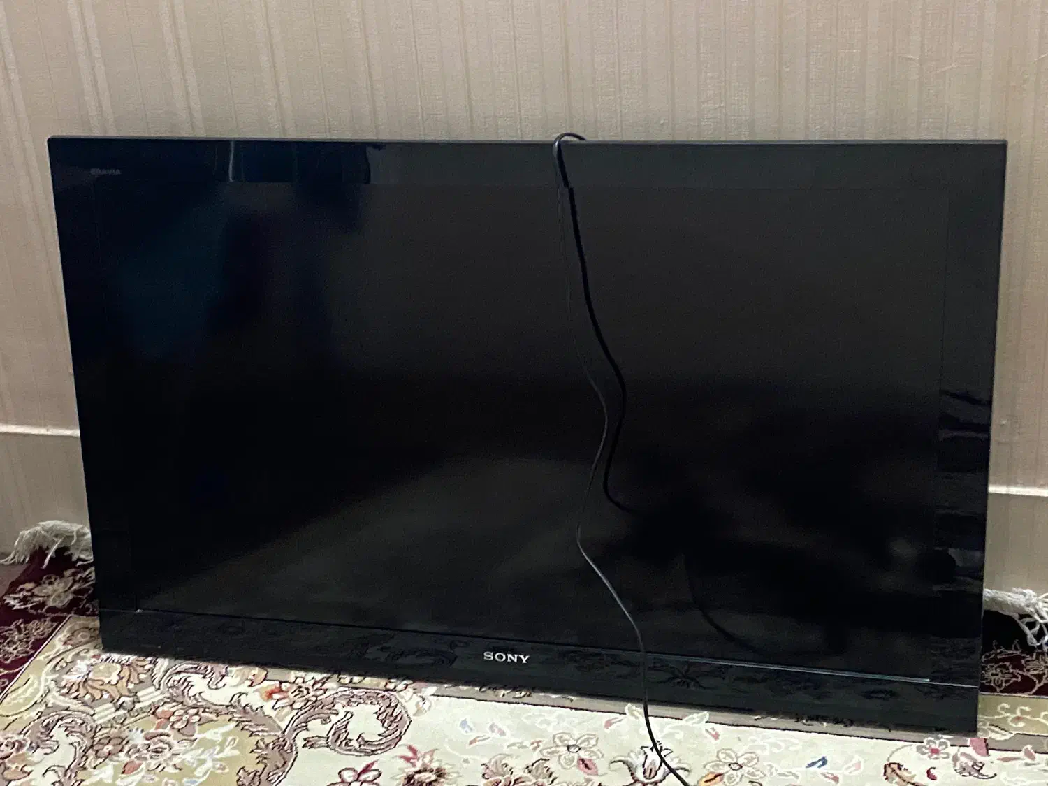 لوازم خونه|تلویزیون و پروژکتور|قم, آزادگان|دیوار