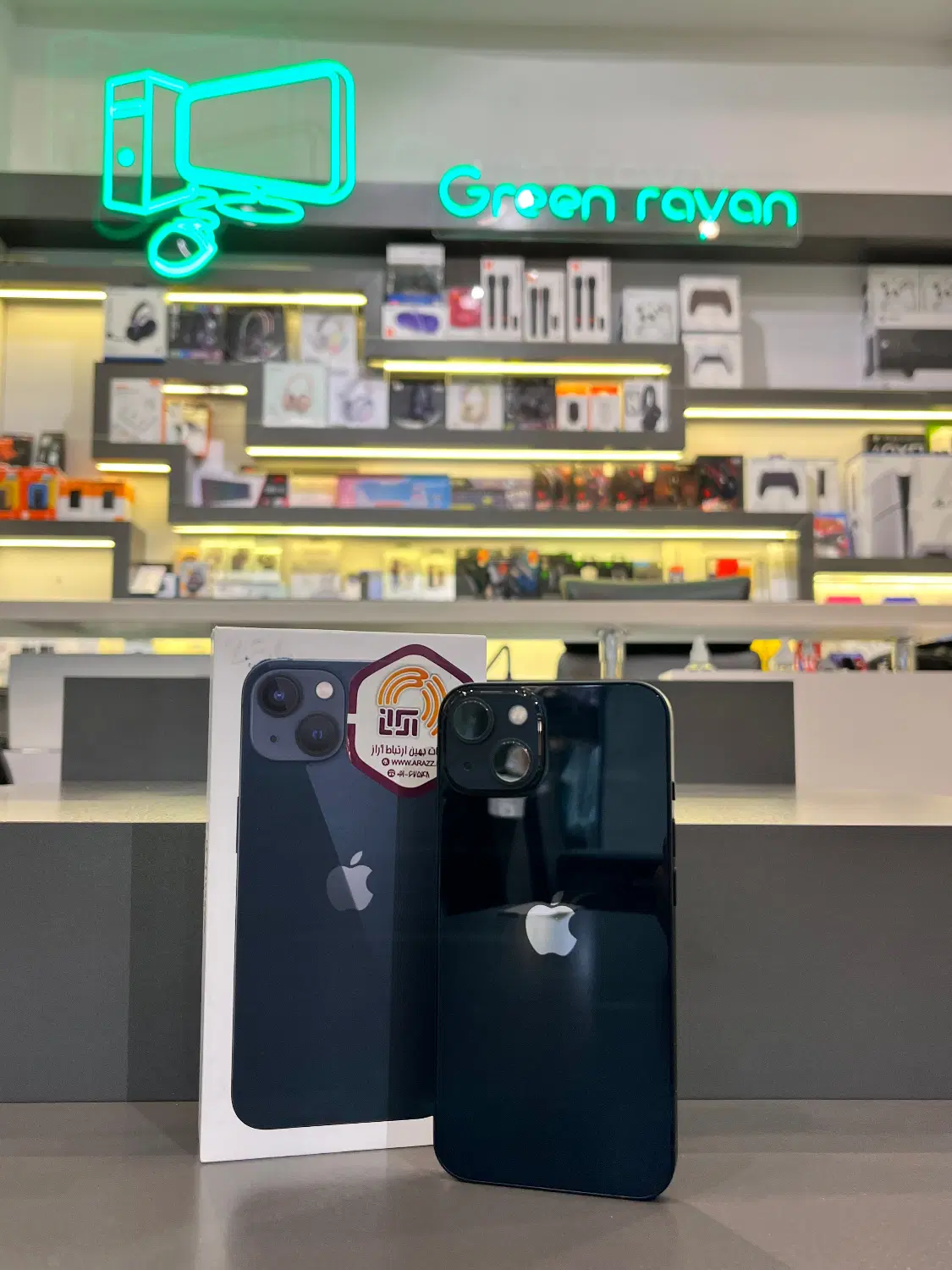 اپل ایفون iPhone 13 سیزده اقساط بدون پیش پرداخت|موبایل|شیراز, شهرک ایثار|دیوار