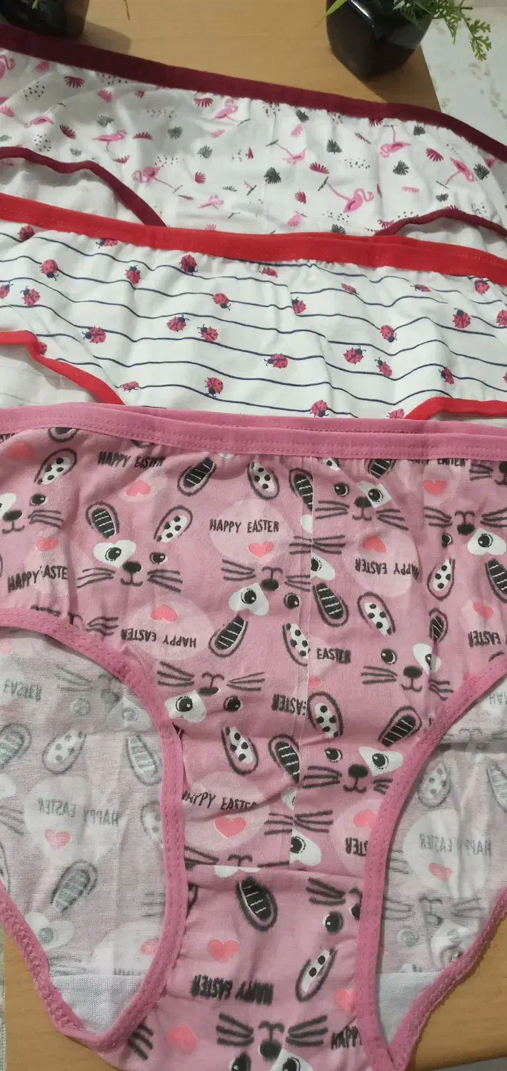 لباس زیر زنانه|لباس|گرگان, |دیوار