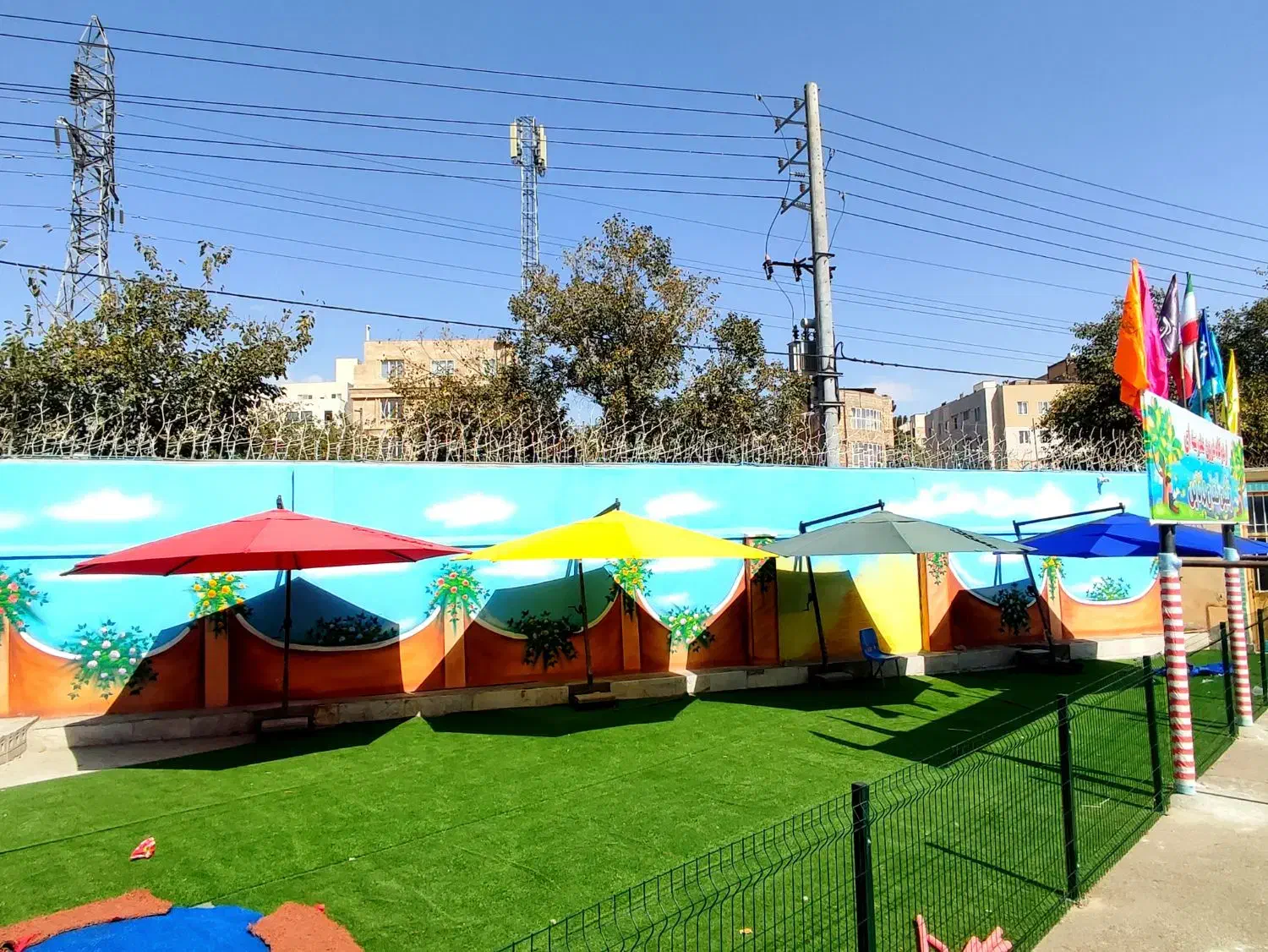 سایه بان چتر سایبان باغی چتری پایه کنار با LED|فروشگاه و مغازه|مشهد, سعد آباد|دیوار