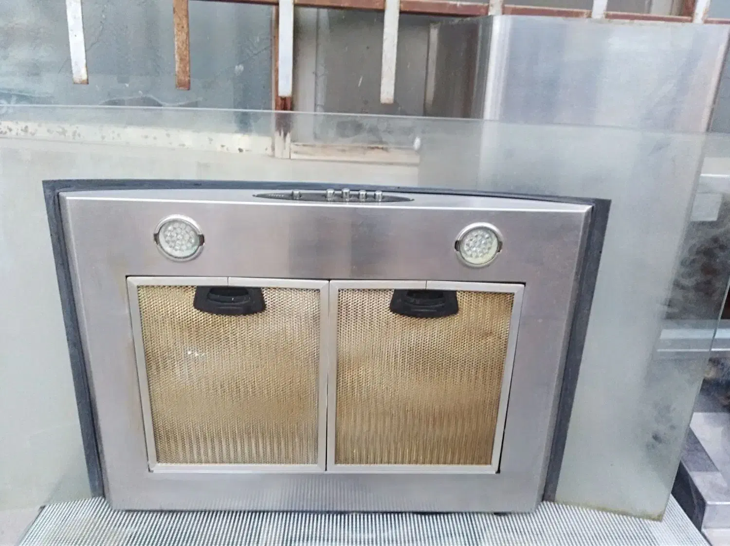 هود|هود|قم, زنبیل آباد|دیوار