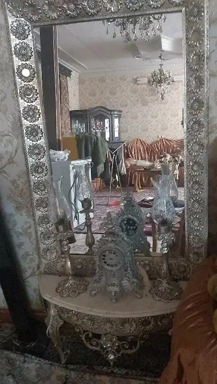 آیینه و شمعدان|آینه|ری, ظهیرآباد|دیوار