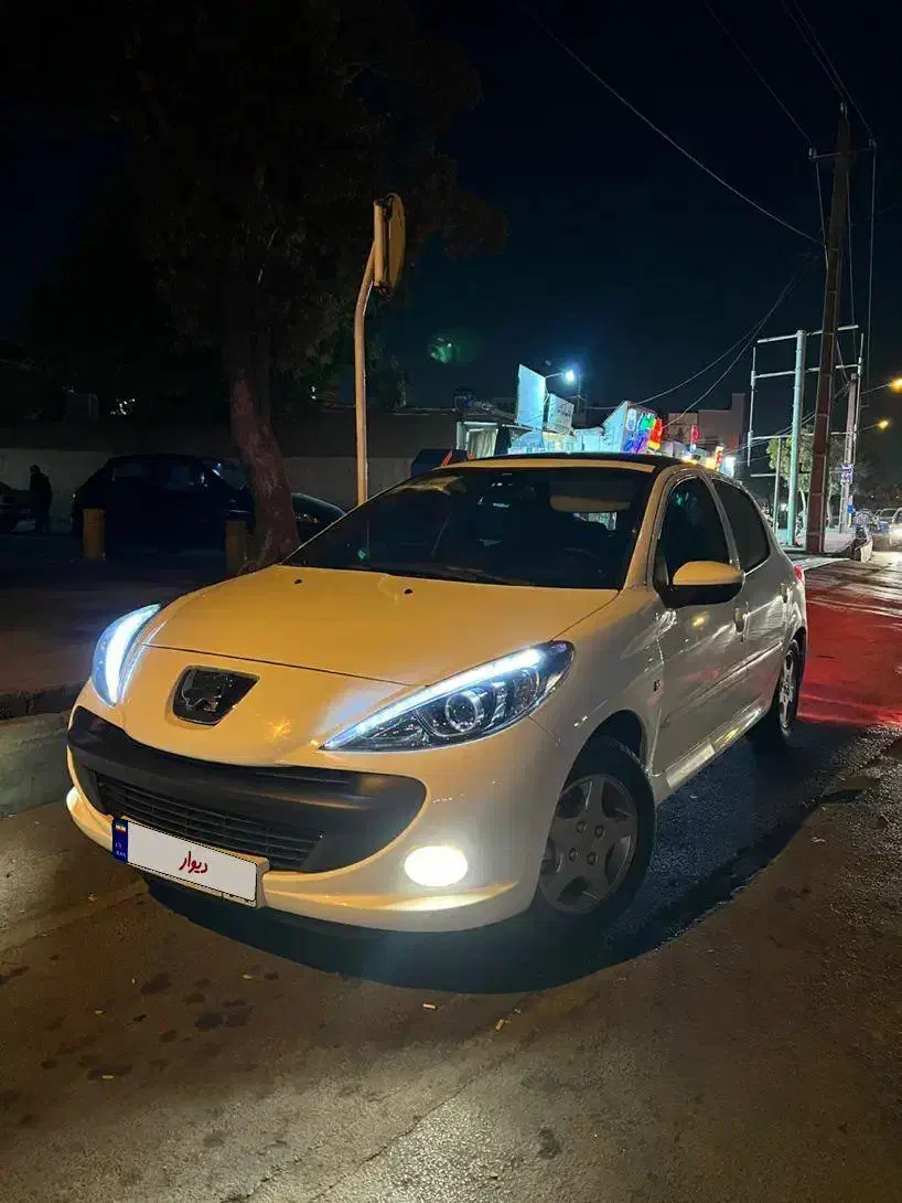 1403 پانا ارتقا یافته|خودرو سواری و وانت|اراک, |دیوار