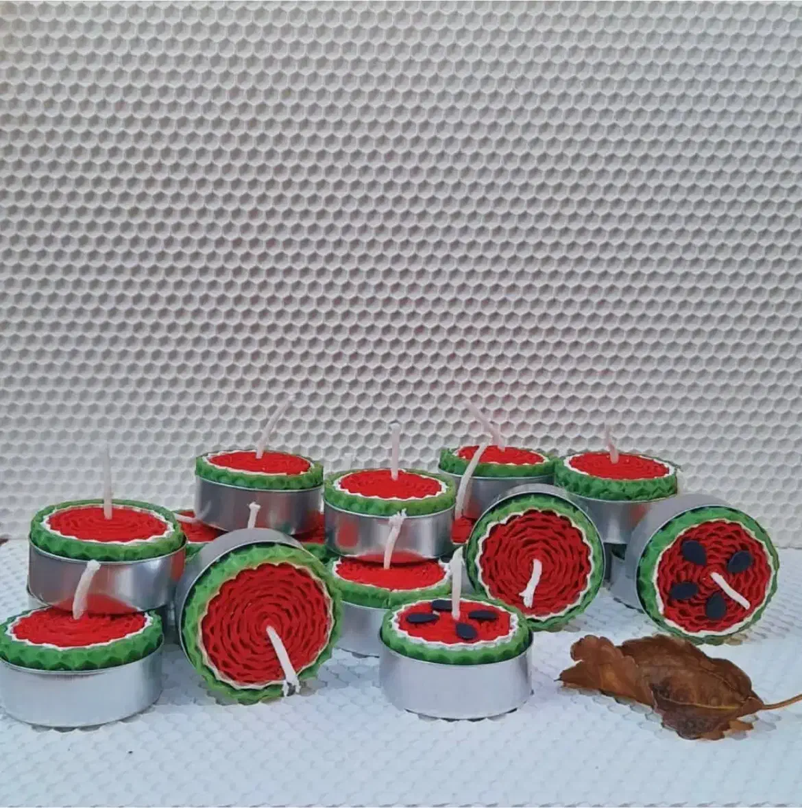 شمع موم عسل دستساز|صنایع دستی و سایر لوازم تزئینی|اصفهان, سرچشمه|دیوار