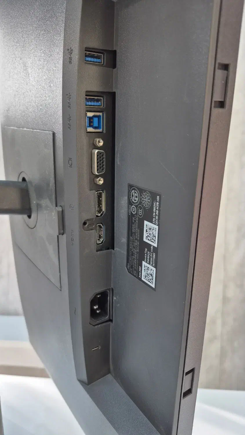 مانیتور ۲۴ اینچ DELL P2422H|قطعات و لوازم جانبی رایانه|خرم‌آباد, |دیوار
