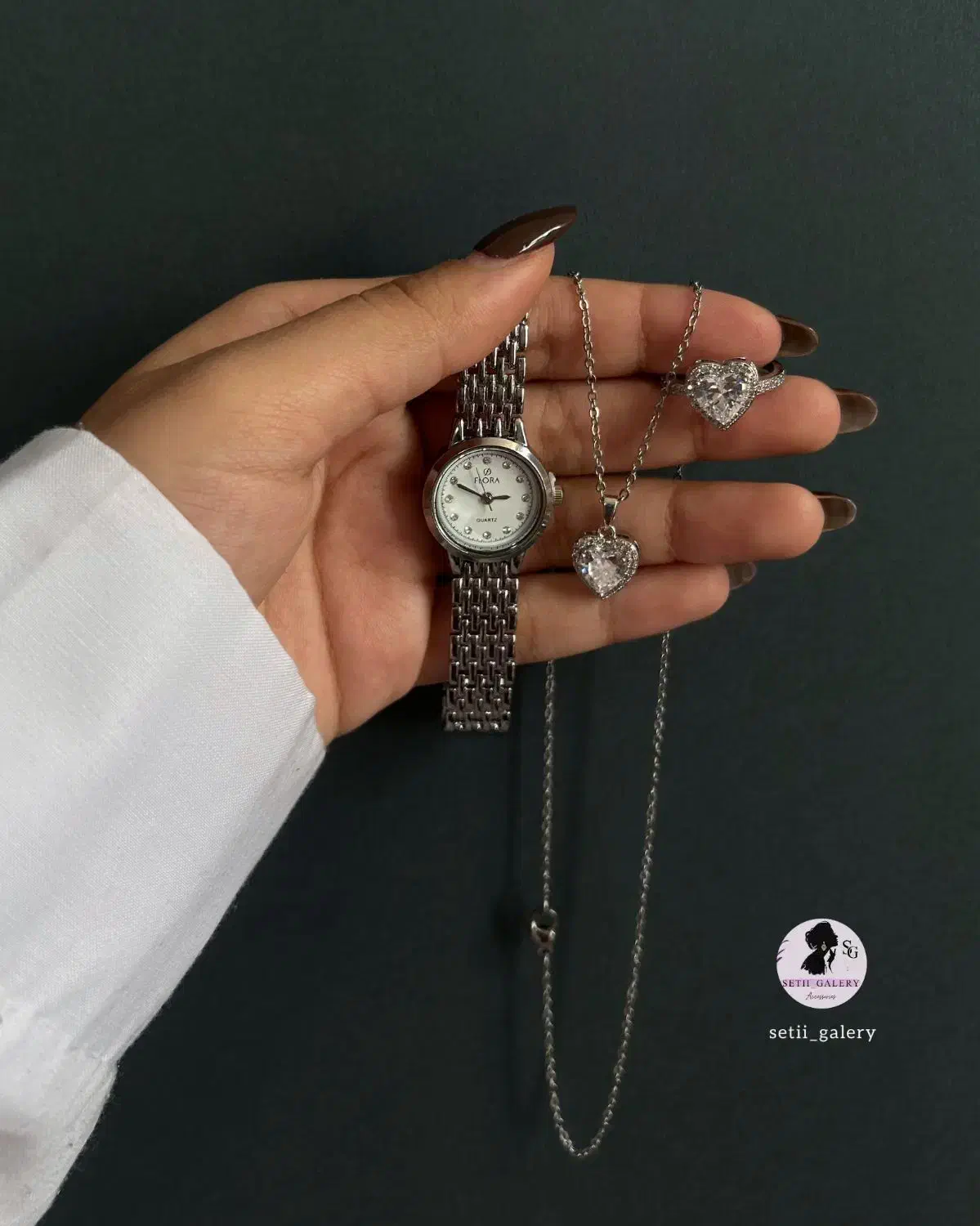 تخفیف ویژه کادو روز زن ، روز مادر و یلدایی|ساعت|بروجرد, |دیوار