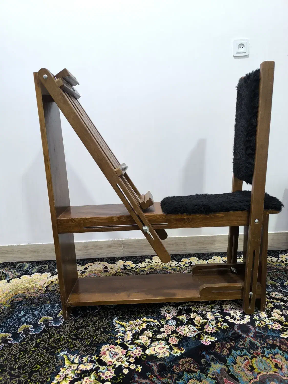 میز نقاشی ویک عدد کمد ۲ طبقه|میز تحریر و کامپیوتر|اصفهان, راه آهن|دیوار