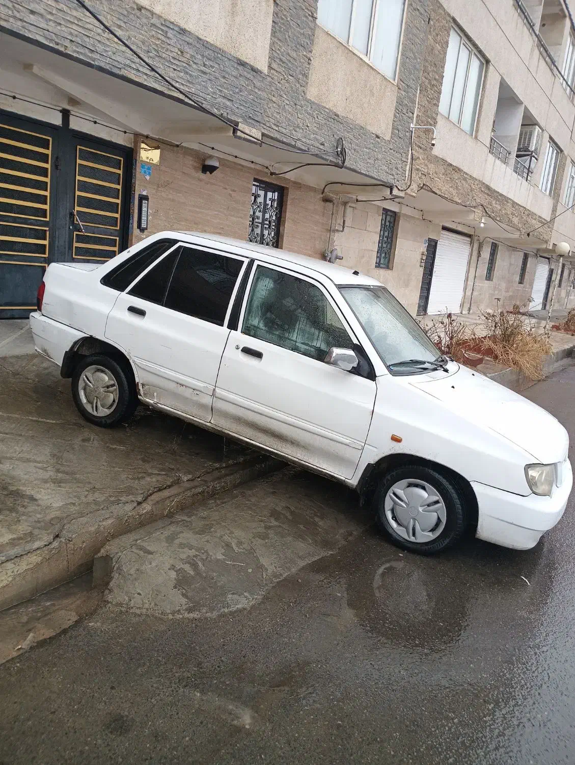 پراید مدال ۹۰ ۱۳۲بی رنگ|خودرو سواری و وانت|کرج, کمال‌شهر|دیوار