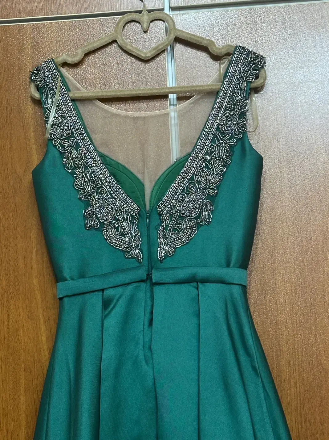 لباس مجلسی بلند|لباس|چهاردانگه (تهران), |دیوار