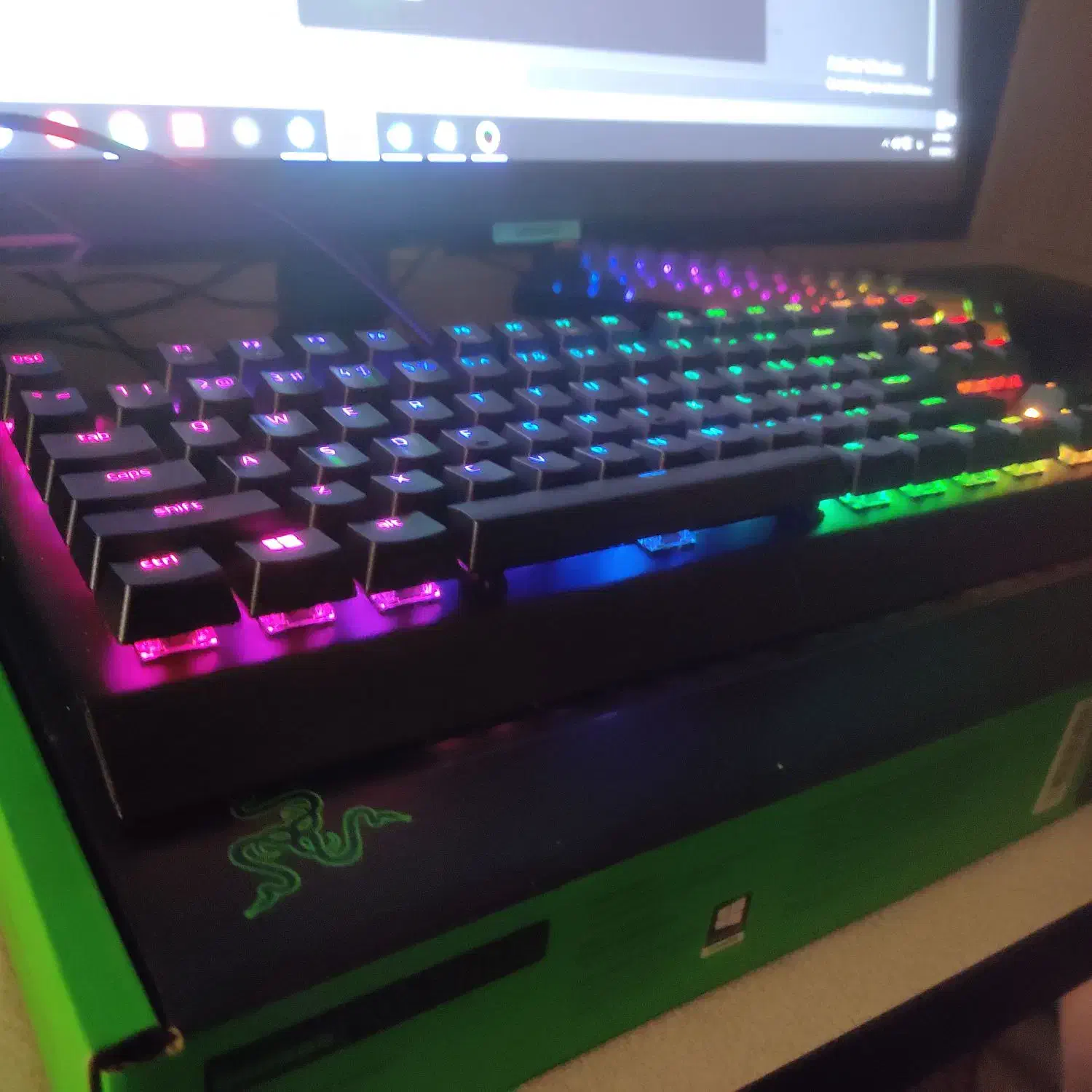 razer blackwidow v3 tkl yellowswitch|قطعات و لوازم جانبی رایانه|تهران, شهرک پرواز|دیوار
