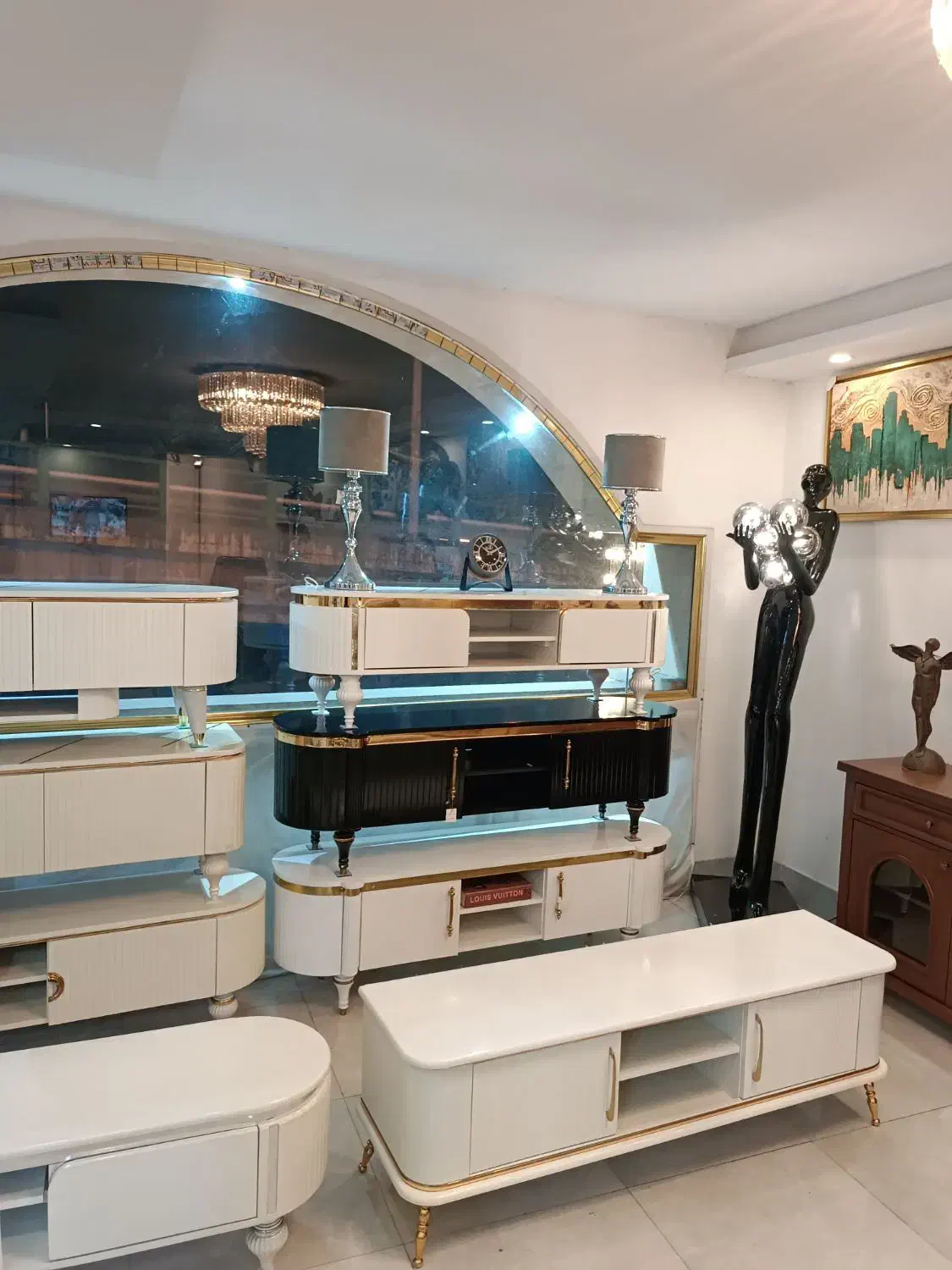 میز تلویزیون با کیفیت تضمینی|میز تلویزیون|رشت, استقامت ۱|دیوار